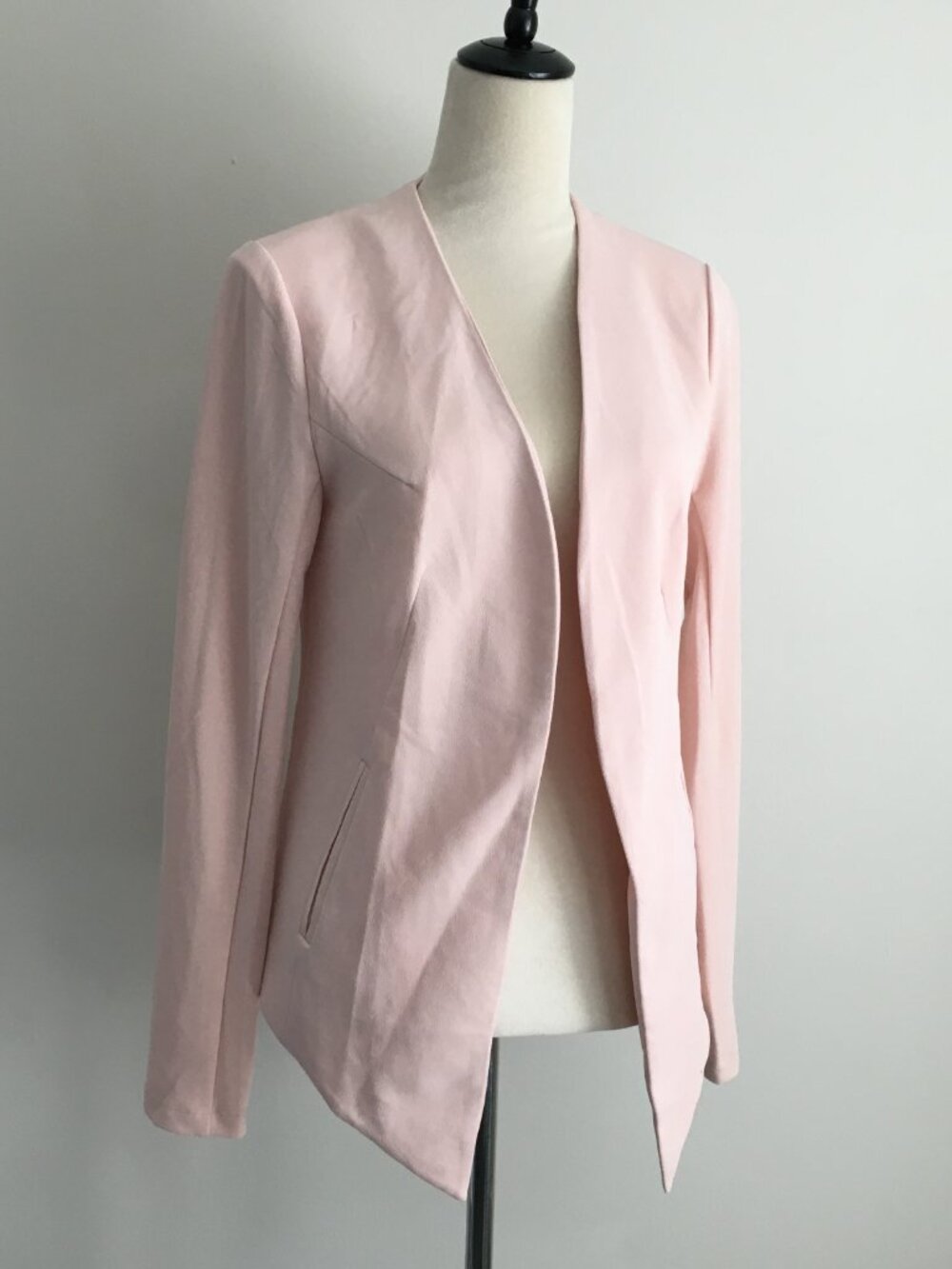 BCBGENERATION Long Sleeve Pink Faux Pockets Open Front Blazer Jacket